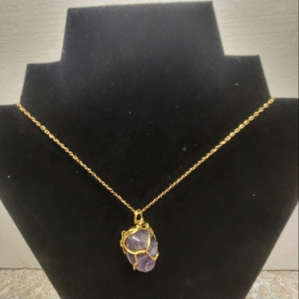 Hand Crafted Delicate Gold and Purple Amethyst Stone Pendant